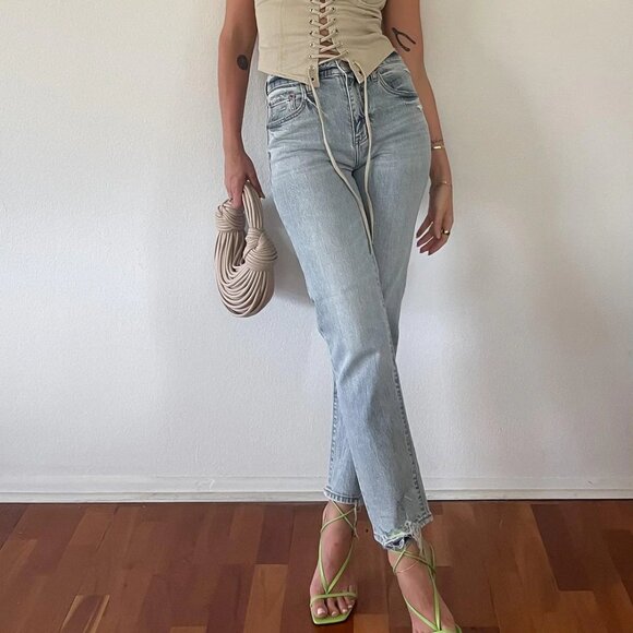 High Rise Straight Up Jean by Daze Denim Light Wash - Picture 4 of 10